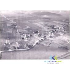 Luchtfoto`s gemeente Herwen en Aerdt 1954 AERDT Coll. gemeente Rijnwaarden F00000383